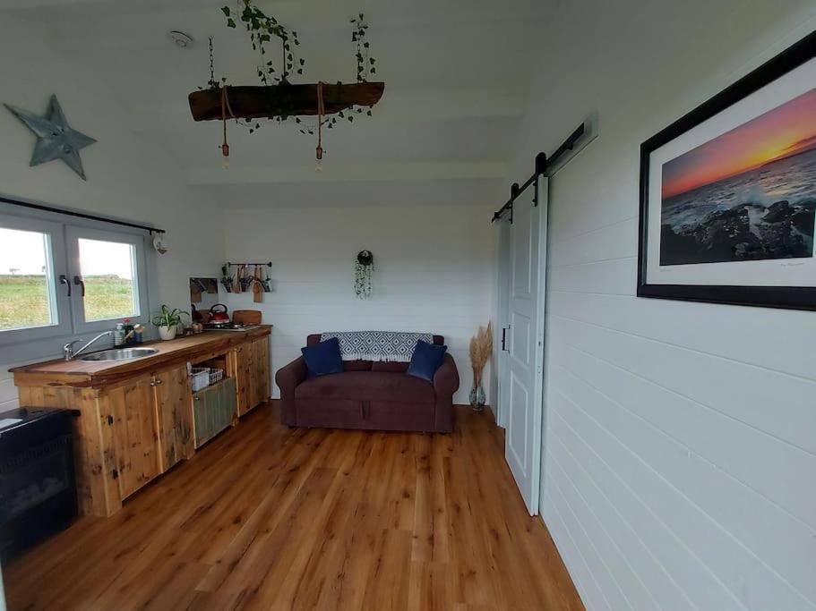 Seafield Cabin Tromora West Exterior photo