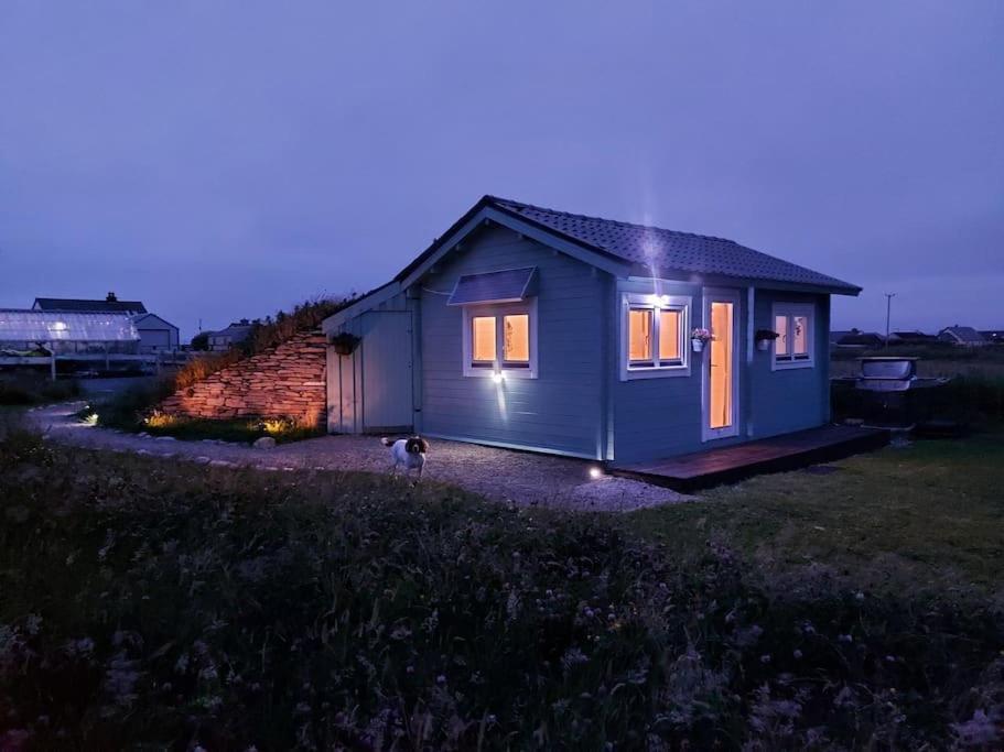 Seafield Cabin Tromora West Exterior photo